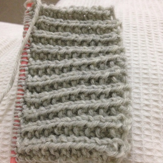 Knitting a scarf - Monday